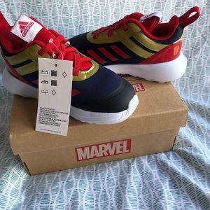 New Adidas Marvel Capitan shoes for toddler kids
